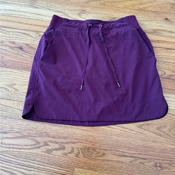 Athleta Skort - size 4 - Picture 1 of 3